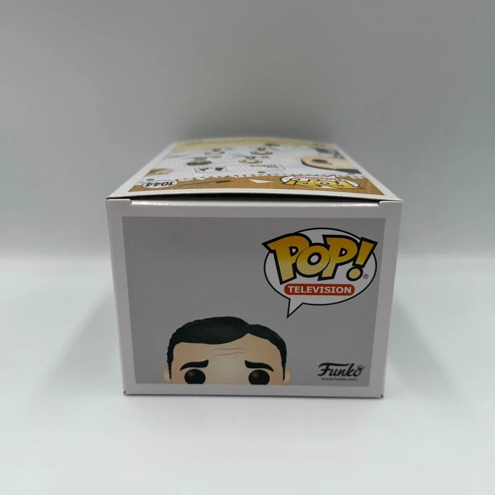 Funko Pop Michael Scott The Office 1044 Vinyl Figure Straitjacket Chains